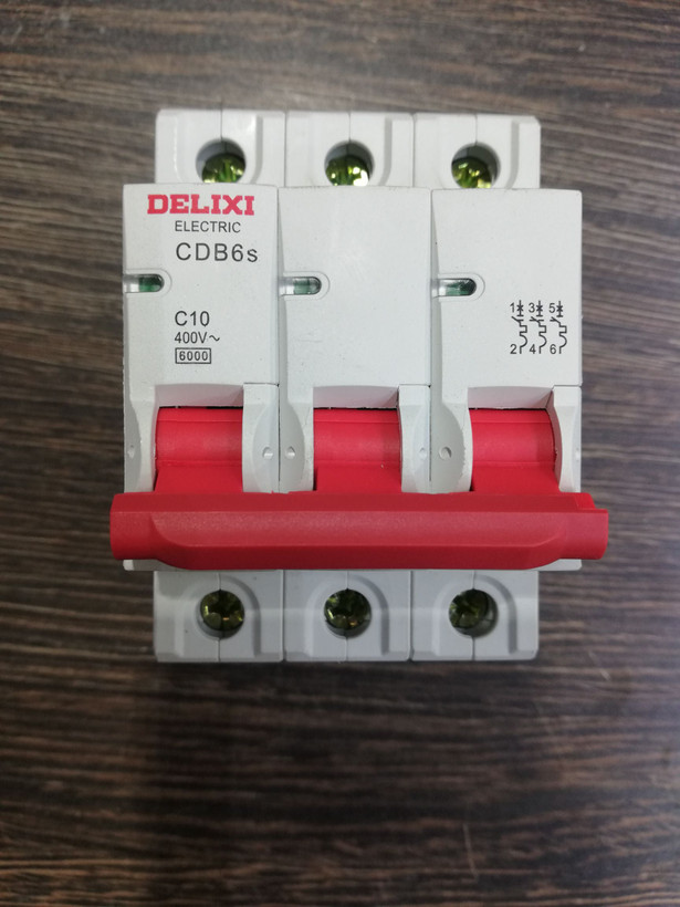 فیوز مینیاتوری