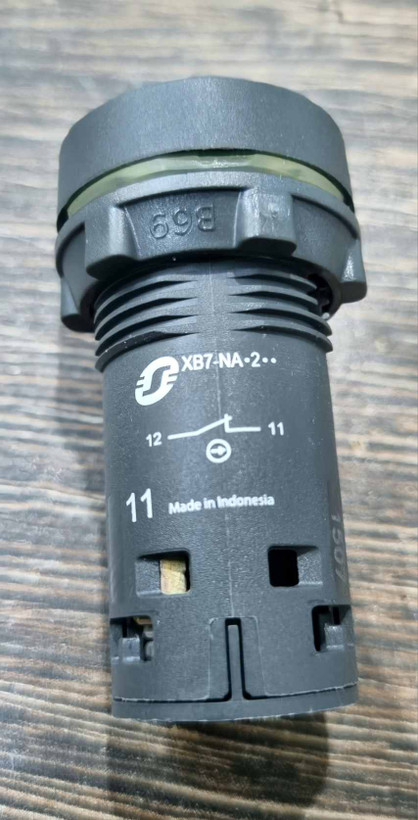 شستی استپ اشنایدر