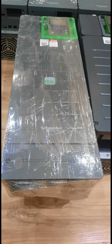 درایو اشنایدراینورتر (درایو) ۴۵ کیلووات ۶۰ اسب بخار اشنایدر مدل ATV630D45N4