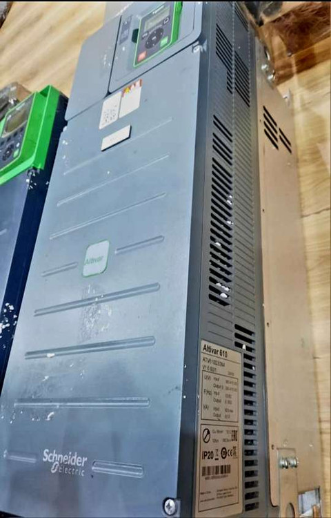 کنترل دور اشنایدر