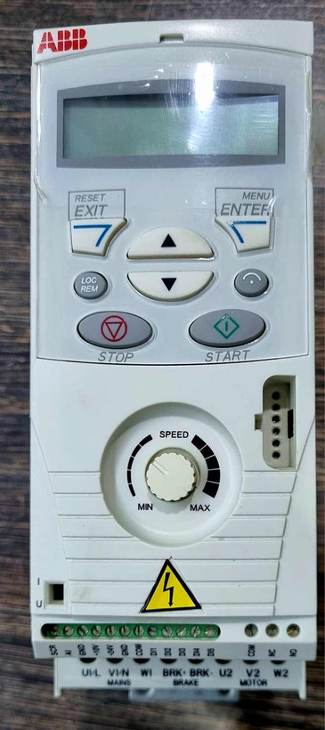 درایو ۰.۷۵ کیلووات ABB